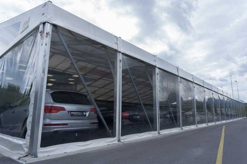 nadstrešek za avtomobile